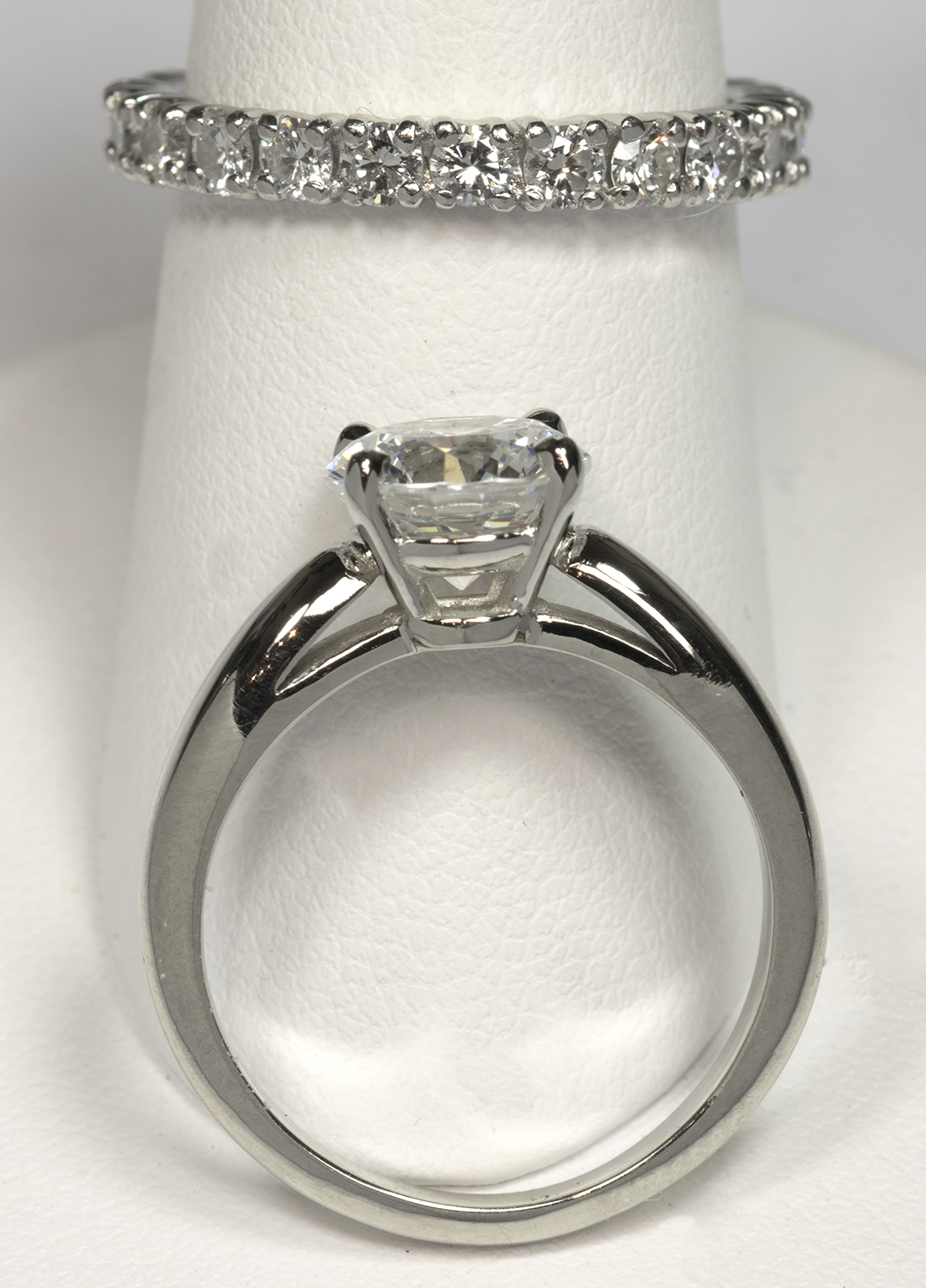 2cg1078 x 1500pxl M12 D09 Y14 H09 t&amp;c solitaire 6 N10432